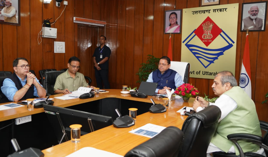 शेष कार्यों को निर्धारित समयसीमा में पूरा करने तथा पेयजल योजनाओं के नियमित संचालन एवं रख-रखाव पर विशेष जोर