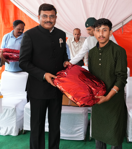 स्वतंत्रता दिवस पर मुख्य सचिव ने सुशासन, विकसित उत्तराखण्ड और हिमालय संरक्षण का लिया संकल्प