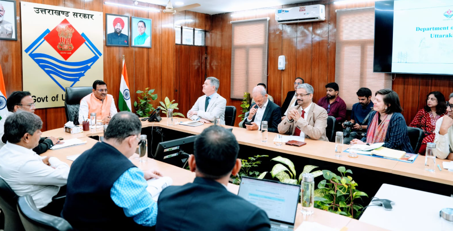 मुख्य सचिव से विश्व बैंक के एमडी एवं प्रतिनिधिमंडल की शिष्टाचार भेंट