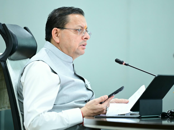 सीएम हेल्पलाइन पर प्राप्त जन शिकायतों का समयबद्ध एवं संतोषजनक निस्तारण सुनिश्चित किया जाए : मुख्यमंत्री