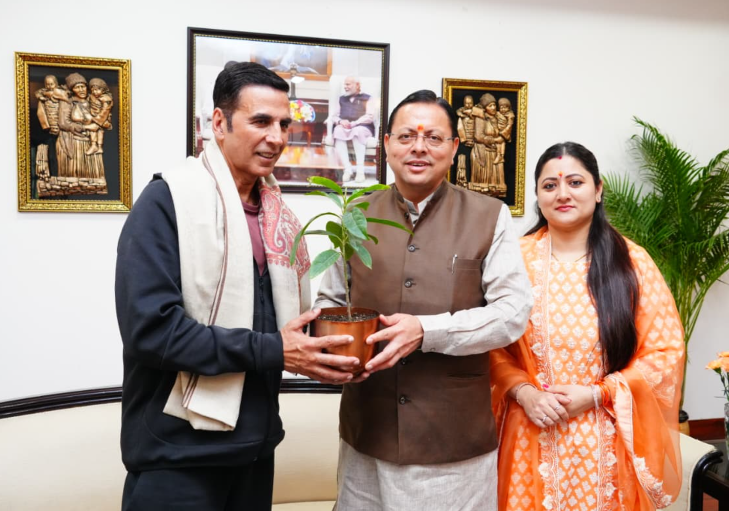 मुख्यमंत्री पुष्कर सिंह धामी से प्रसिद्ध फिल्म अभिनेता अक्षय कुमार ने की शिष्टाचार भेंट