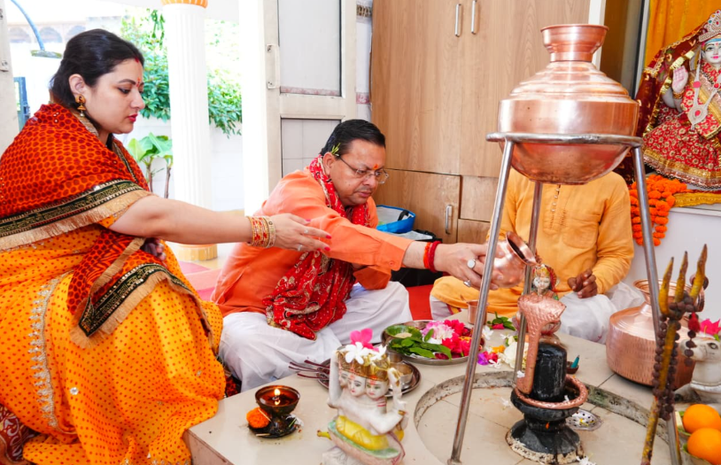 मुख्यमंत्री ने शारदीय नवरात्रि की महानवमी पर किया हवन एवं कन्या पूजन